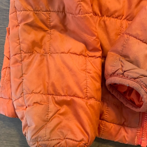 Patagonia boys nano puff jacket SMALL - Picture 5 of 7